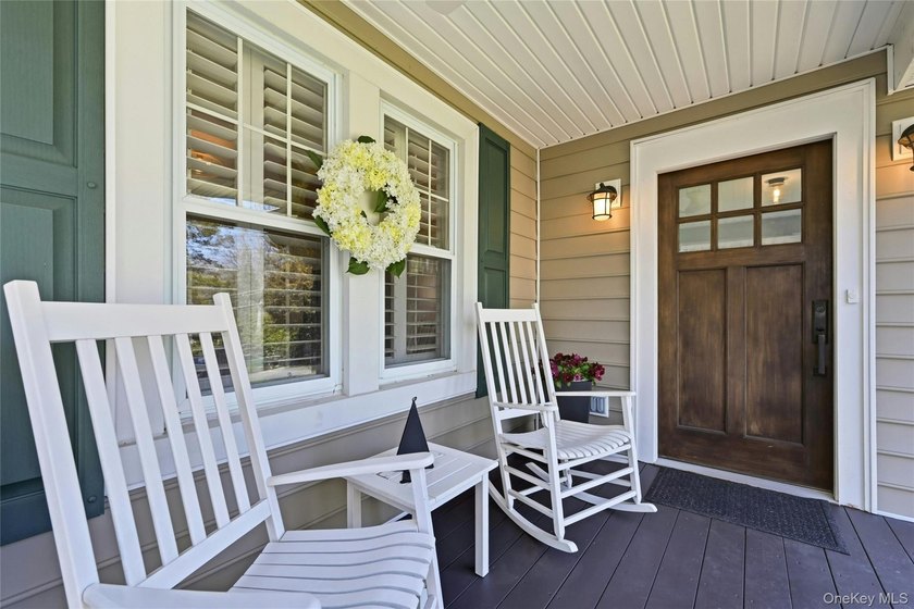 From the moment you arrive, the classic Colonial charm draws you - photo 5