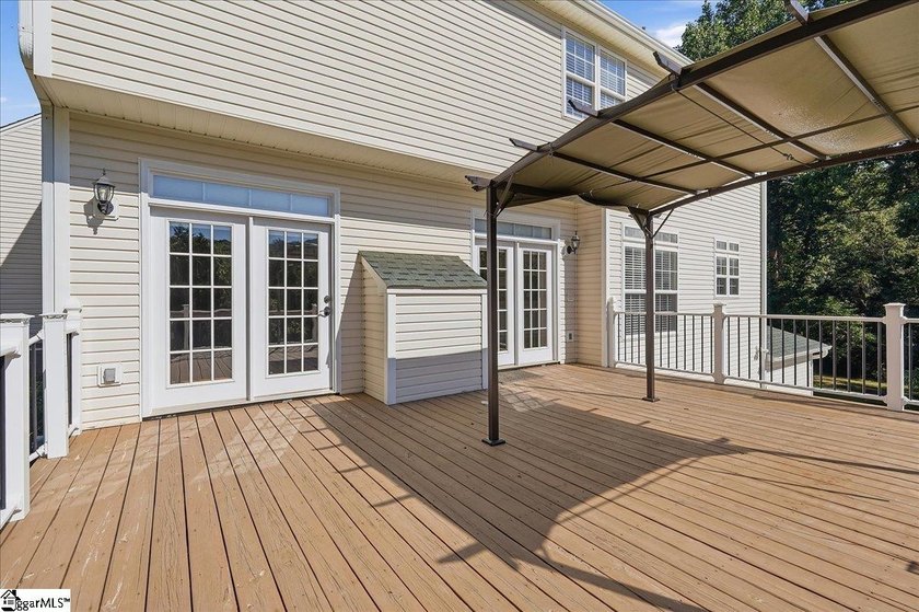 Southern Elegance Meets Modern Luxury on 3.67 Acres in Greer! - photo 17