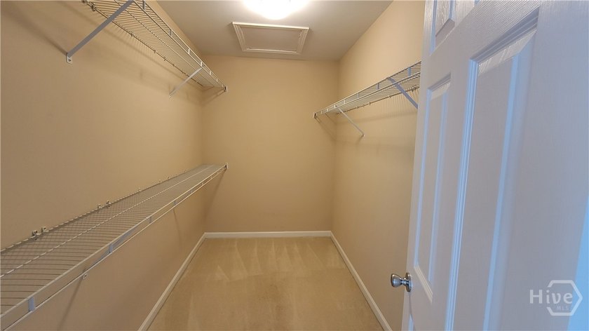 Expansive well maintained Jefferson home near Hoschton - photo 17