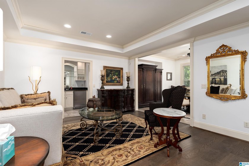Immaculate Executive Home on No 6 Legacy Golf Course. Castle - photo 46