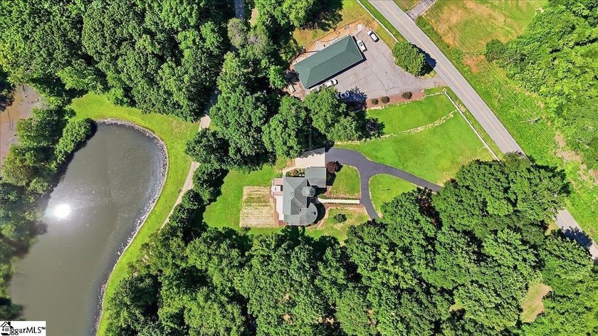 Southern Elegance Meets Modern Luxury on 3.67 Acres in Greer! - photo 47