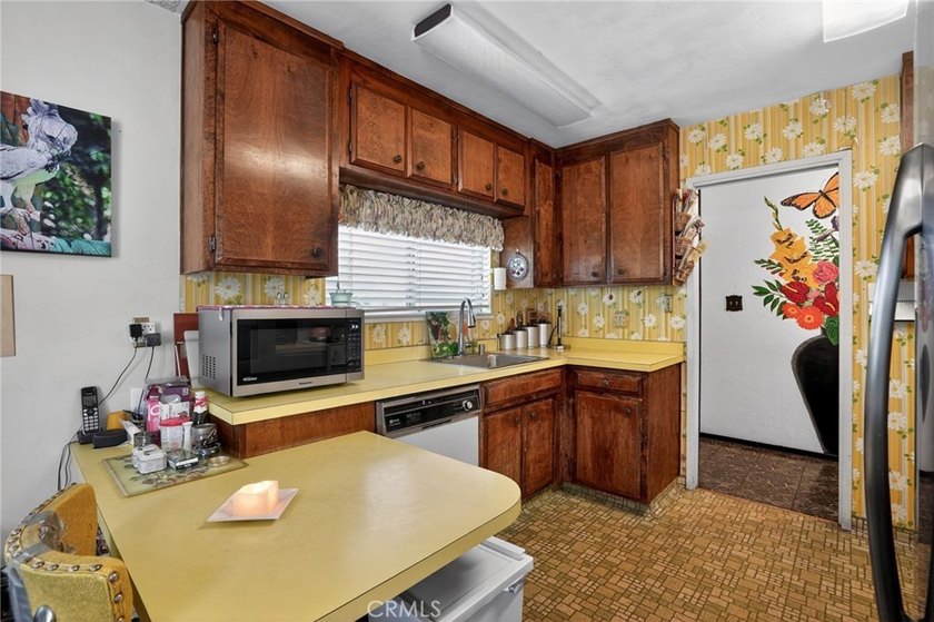 Nestled in a serene woodland setting near Arroyo Viejo Creek - photo 12