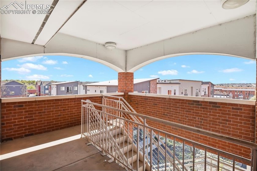 This rare penthouse corner residence in Poet Lofts, offers an - photo 34