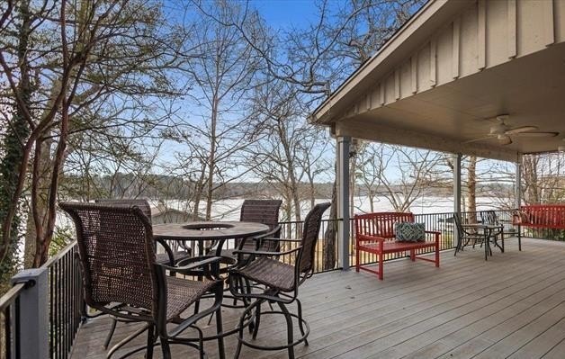 Welcome to this fabulous WATERFRONT home, that offers an - photo 29