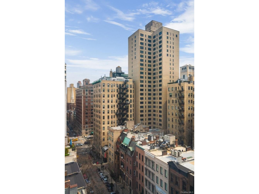 Located at the prime corner of 80th Street and Madison Avenue - photo 9