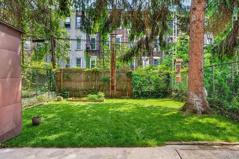 Exceptional Turnkey investment opportunity in the heart of - photo 32