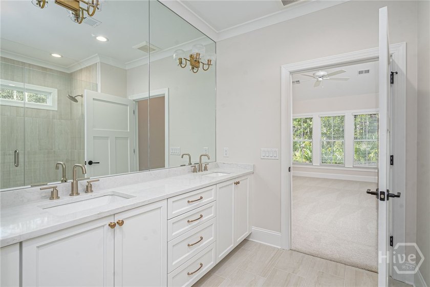 A perfect blend of elegance and simplicity, this thoughtfully - photo 24