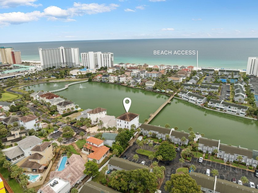 A stunning lakefront estate in the heart of Destin, Florida - photo 8