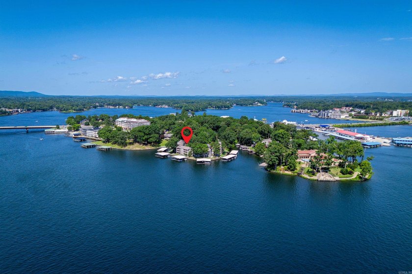 Enjoy effortless lakefront living in this beautifully remodeled - photo 42