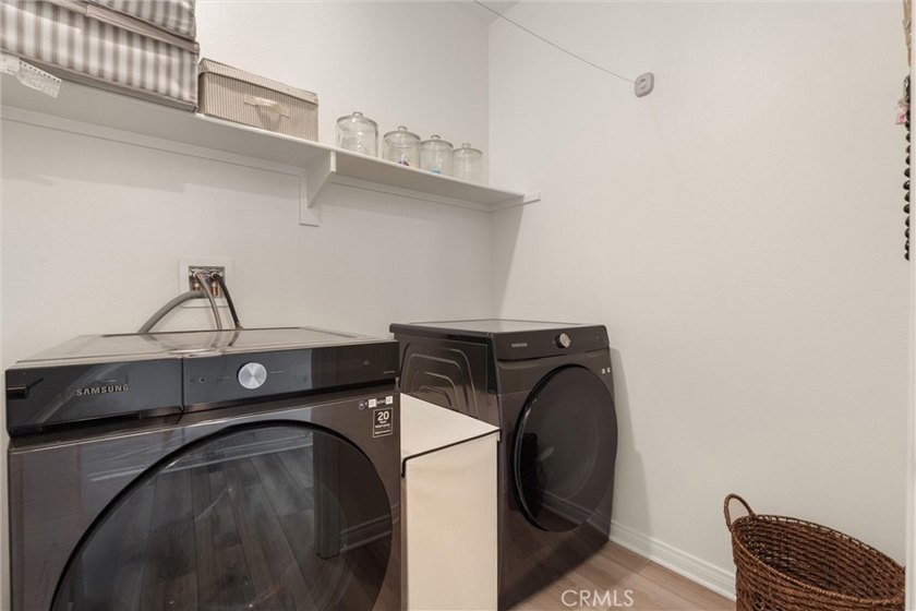 Welcome to this stunning, detached 2022-built home in the highly - photo 31