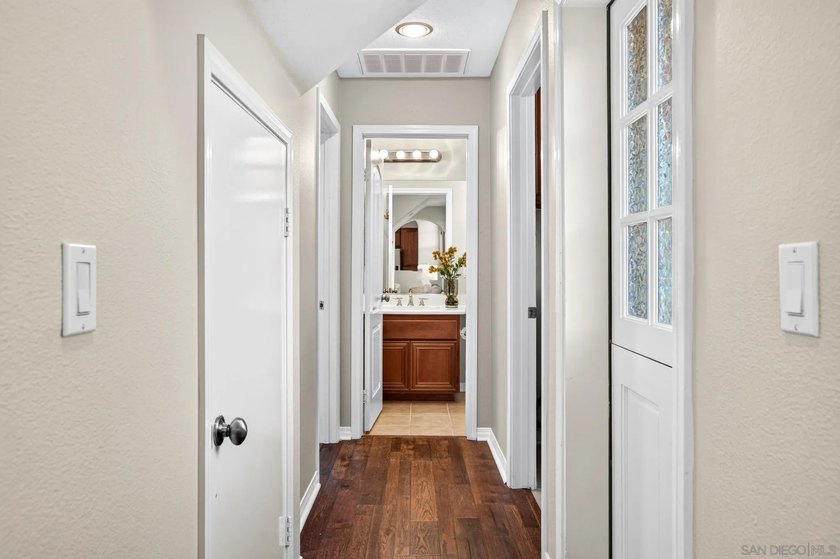 Perfectly situated 4 bedroom PLUS loft home in beautiful 4S - photo 12