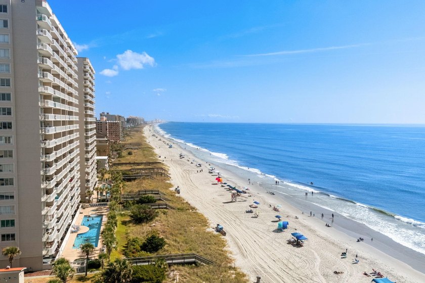 Windemere is an oceanfront building in the Ocean Drive section - photo 22