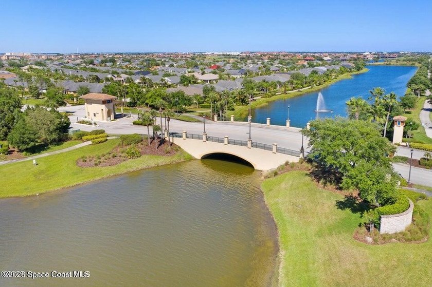 Look no further! Beautiful Heritage Isle 3 bedroom 2 bath 2 car - photo 3