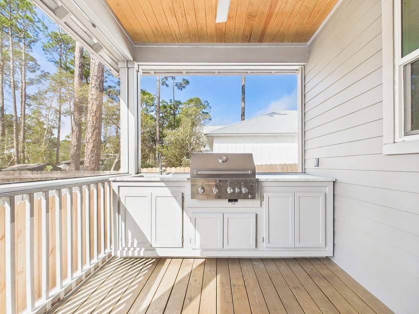 Discover coastal charm and modern luxury in this stunning Point - photo 42