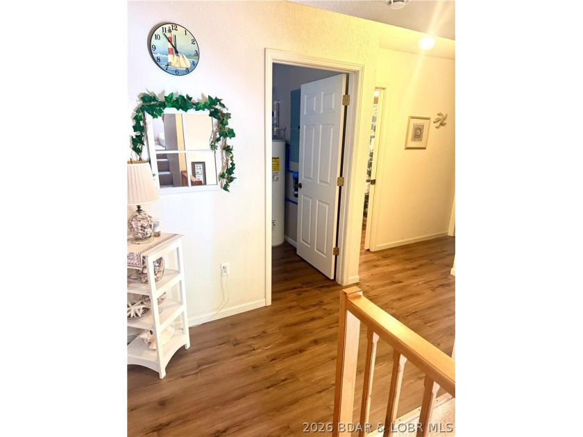 Hidden Gem Lakefront Home at the 3 MM! Nestled in a deep cove - photo 25