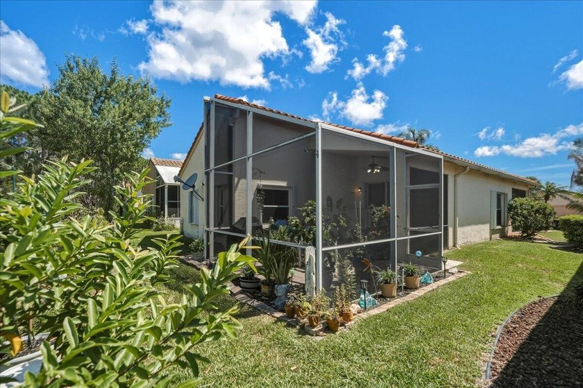 Private outdoor oasis with views of the preserve. View nature at - photo 31