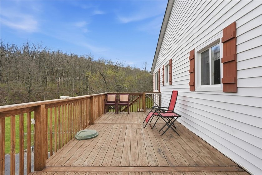 79 acres. Three homes. Two detached garages. Endless - photo 47