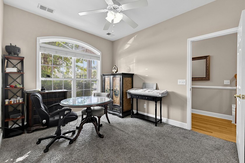 ***OPEN HOUSE Sunday July 26th 1-4pm*** Come take a look at this - photo 12