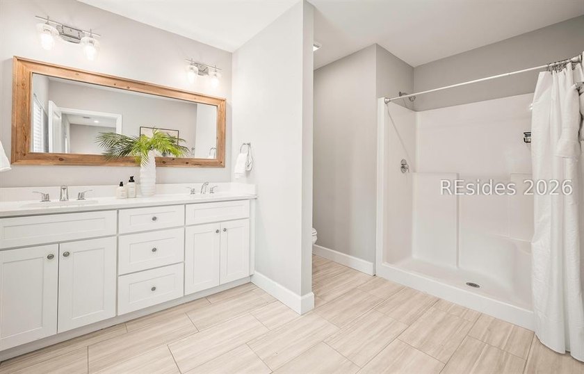 Seller offering $10,000.00 in concessions for closing costs - photo 26