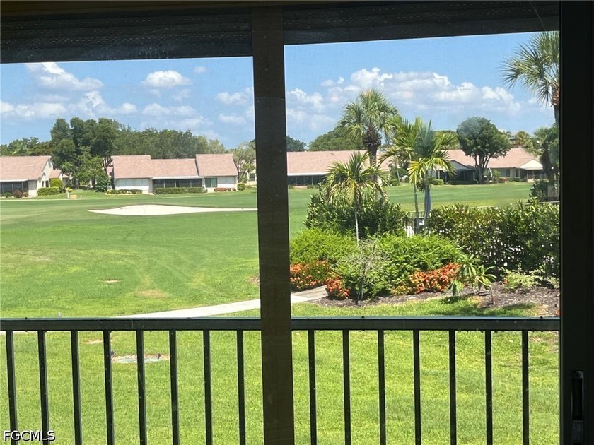 Nicely Updated 2 bedroom, 2 Bathroom Condo. Newer Kitchen - photo 15