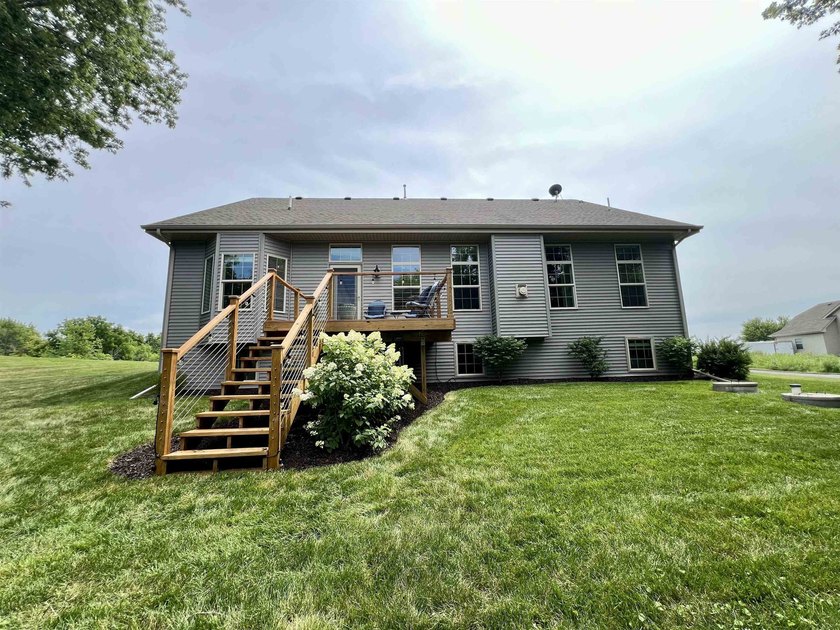 Experience the ultimate Rock River waterfront lifestyle! This - photo 29