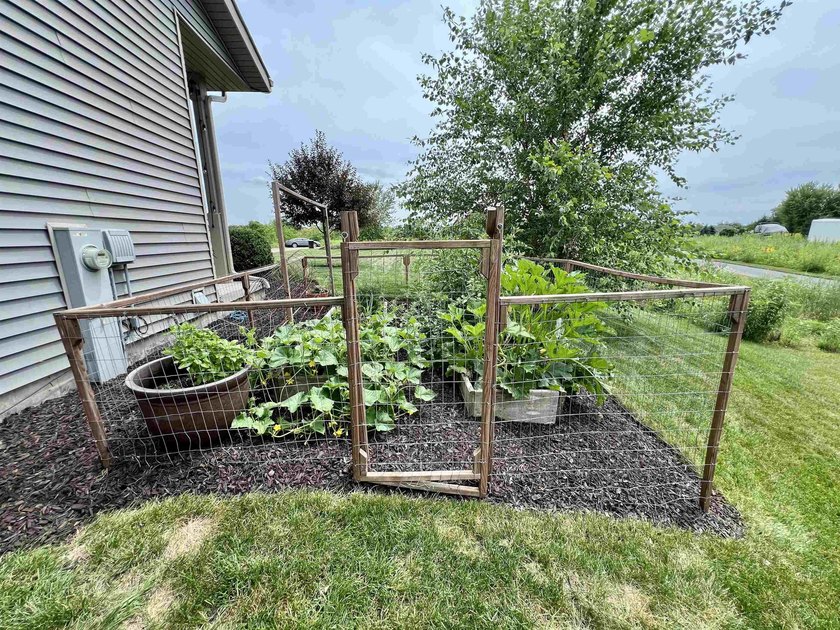 Experience the ultimate Rock River waterfront lifestyle! This - photo 31