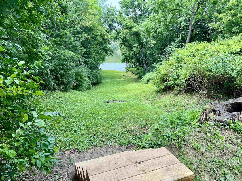 Experience the ultimate Rock River waterfront lifestyle! This - photo 32