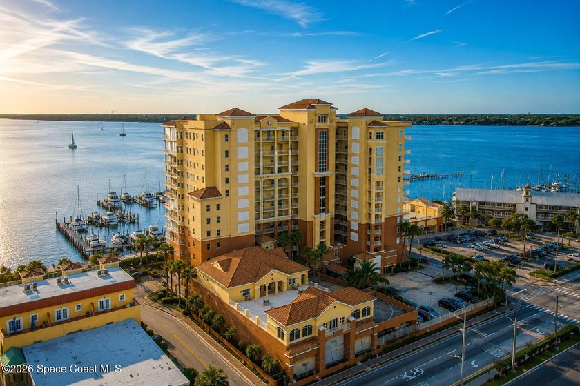 DIRECT INDIAN RIVER FRONT | 8TH FLOOR CORNER UNIT | WRAP-AROUND - photo 5