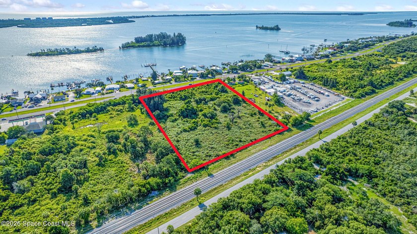 Discover an exceptional opportunity to own approximately 4.75 - photo 3