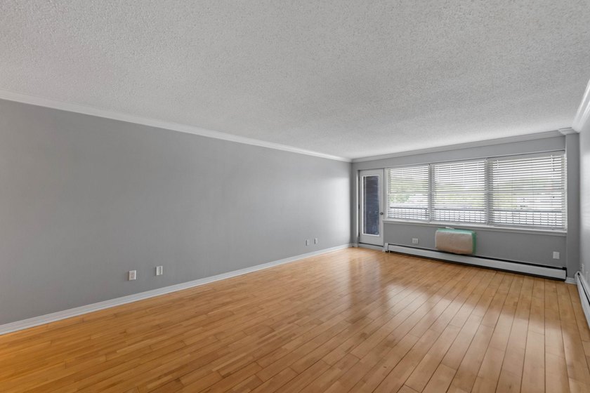 Nestled next to Market Plaza and steps from Bde Maka Ska, 1BR - photo 17