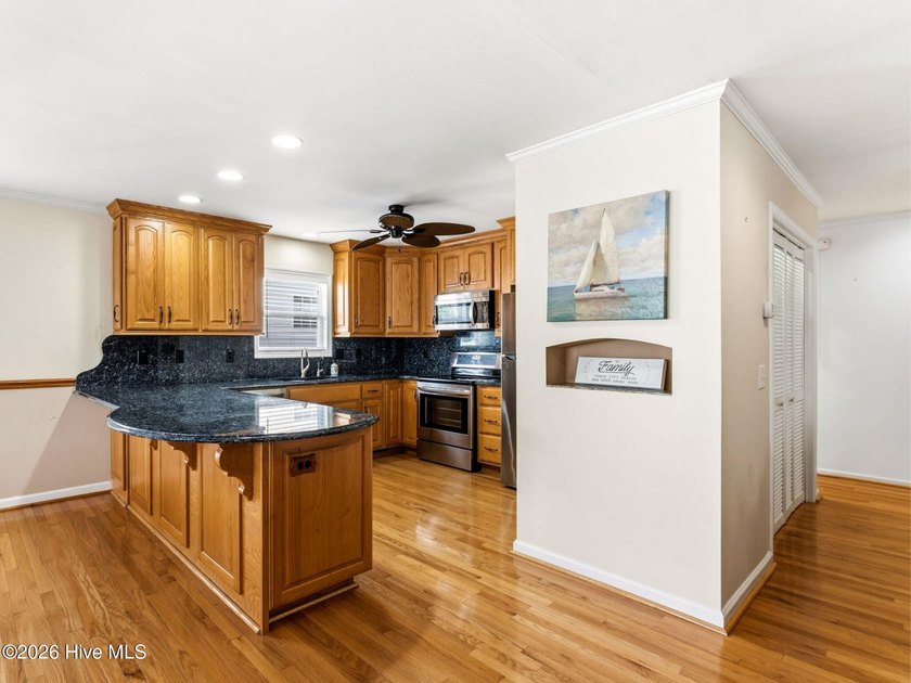 Feel the constant ocean breeze from this exceptional West End - photo 10