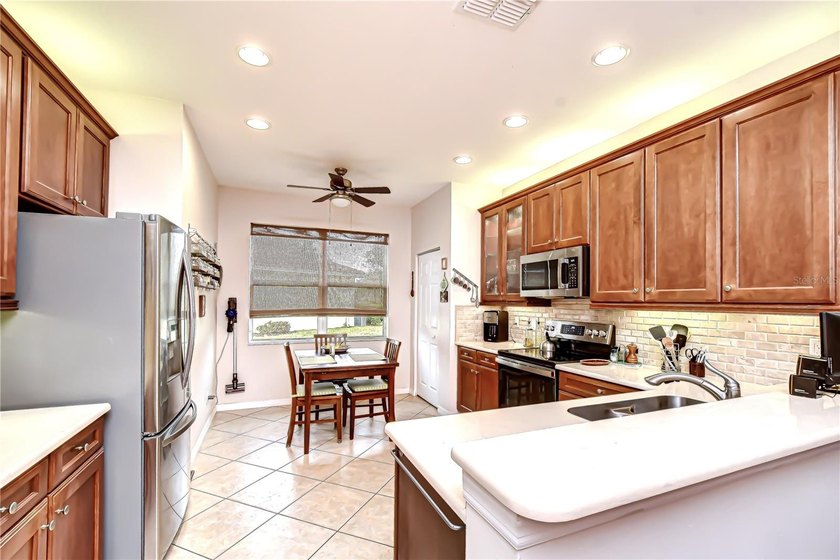 Discover the perfect blend of luxury, comfort, and active-adult - photo 8