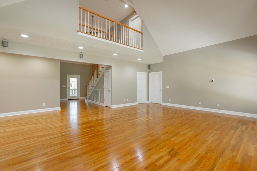 Welcome to this custom built 2006 home at 98 Etowah Ridge in - photo 22