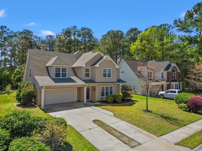 Welcome to this spacious and beautifully updated 5-bedroom, 3 - photo 36