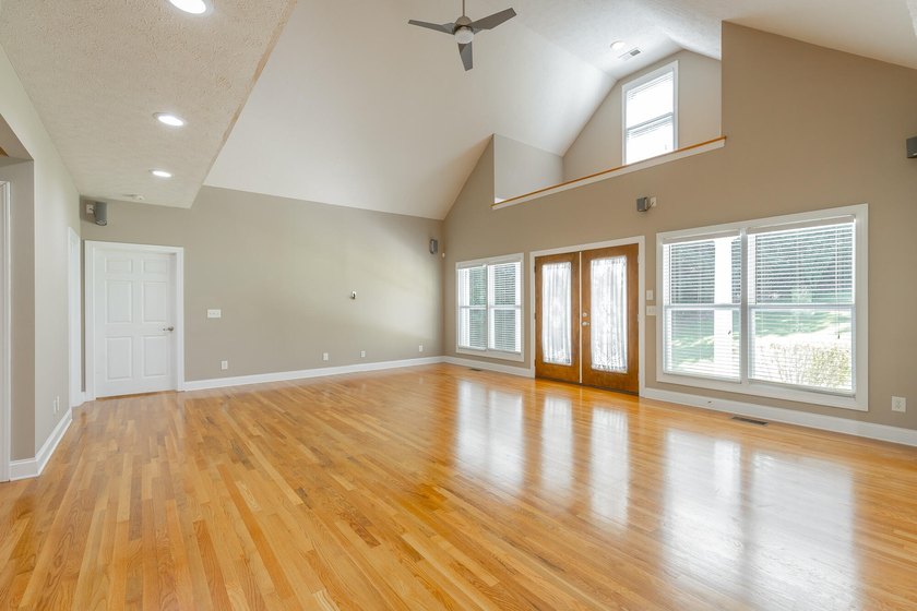 Welcome to this custom built 2006 home at 98 Etowah Ridge in - photo 47