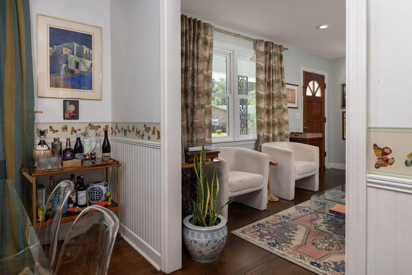 One of West Ashley's most beloved neighborhoods, Lenevar is - photo 18