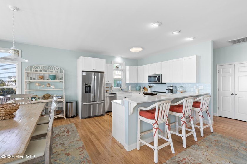 Welcome to 1313 Ocean Blvd W, ''Clippers Ocean Spray,'' a - photo 19