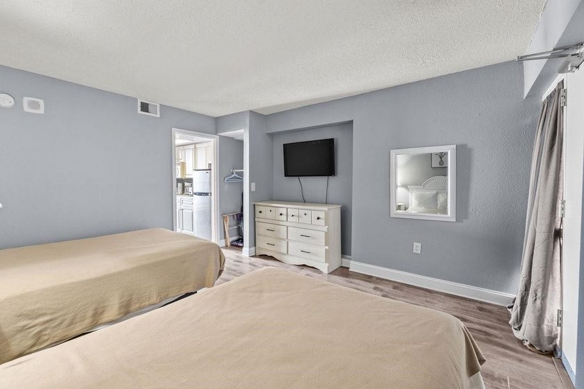 Wake up to the sound of the waves and step into the coastal - photo 20