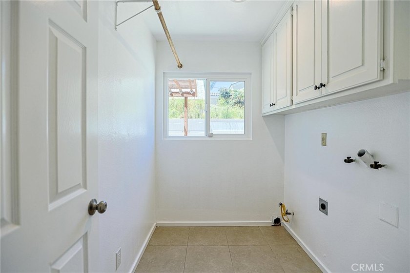 TWO UNITS! Great rental opportunity! Surf City Versatility! - photo 26