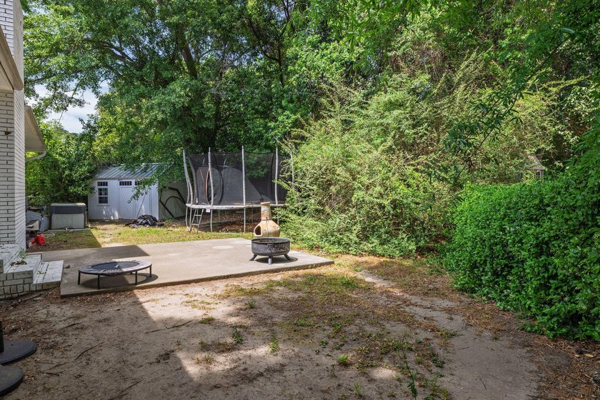 One of West Ashley's most beloved neighborhoods, Lenevar is - photo 50