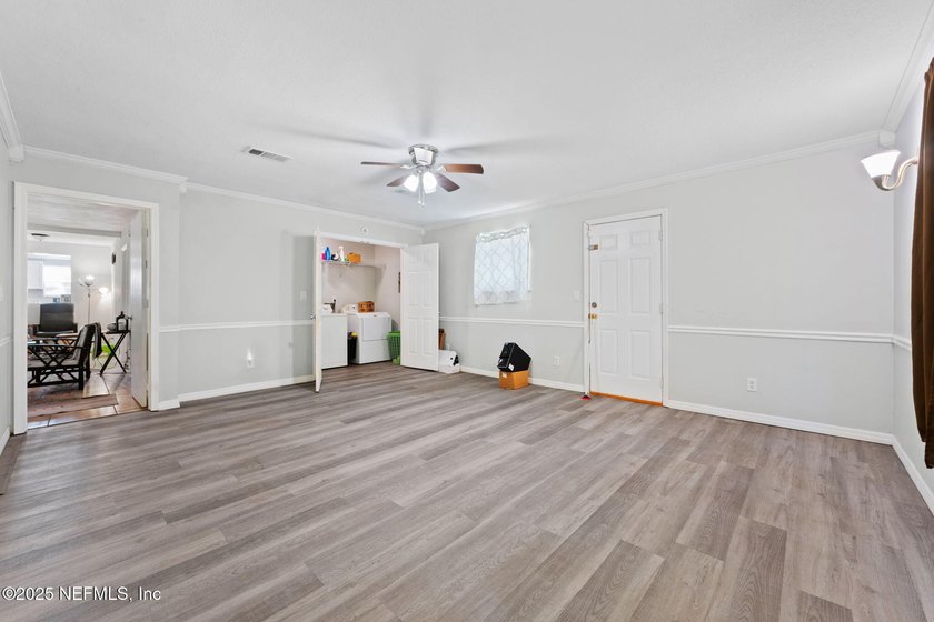 This is a SHORT SALE and offers will be subject to lender - photo 22