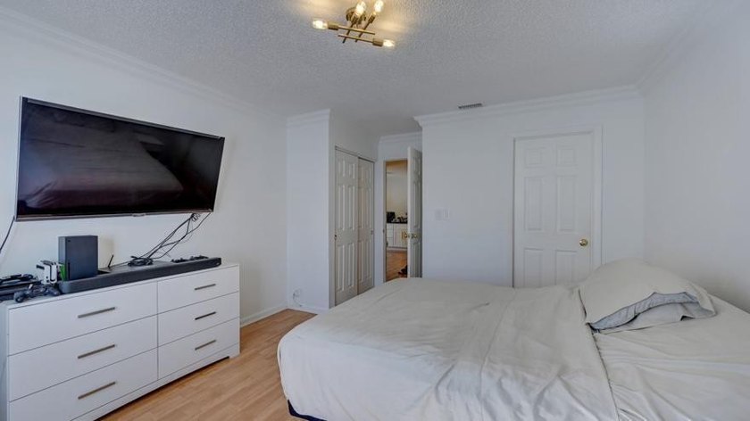 STUNNING CORNER VILLA!! in the highly desirable Canary Palm Club - photo 32