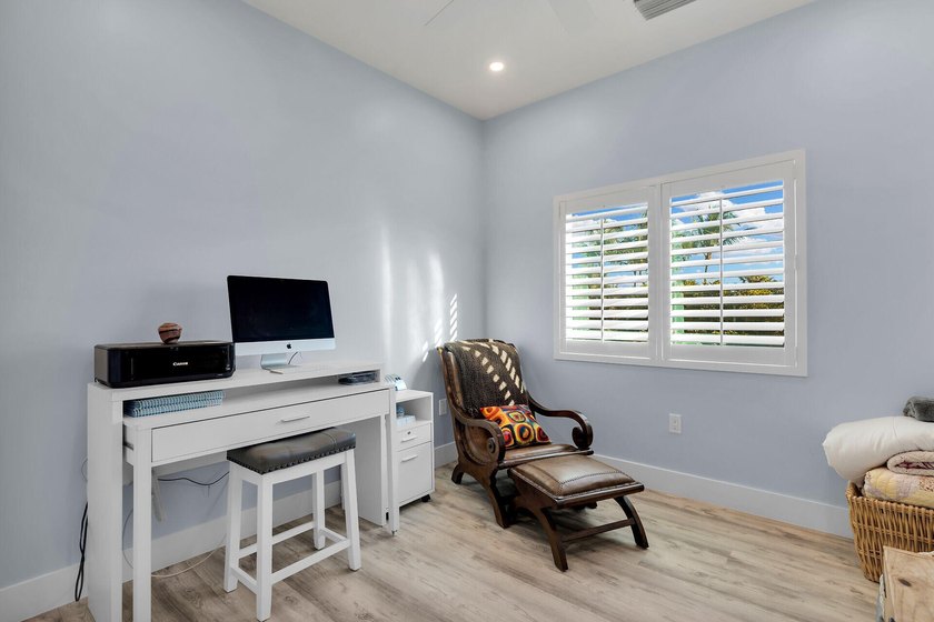 Perfectly positioned on a coveted CORNER LOT just steps from - photo 14