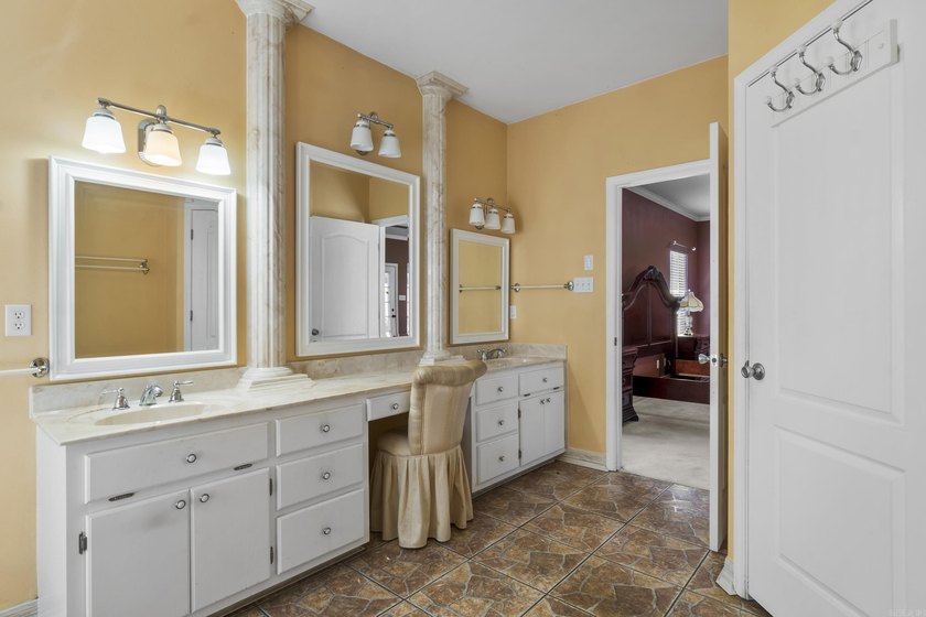 Well-maintained 4-bedroom, 2.5-bath home with a shop, ideally - photo 21