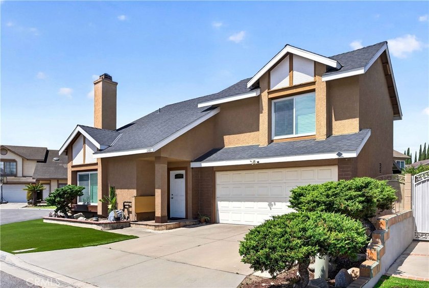 Welcome to this two-story home on a quiet Garden Grove - photo 41
