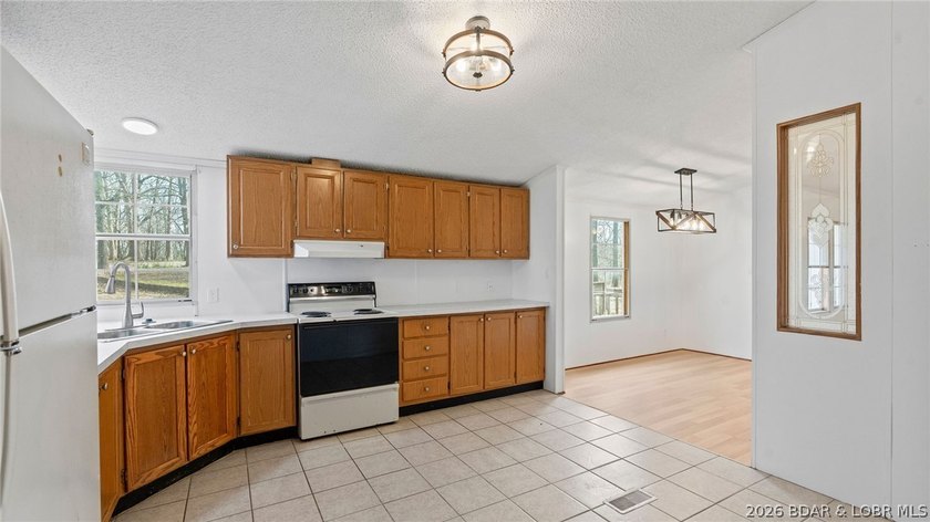 Come check out this refreshed 3-bedroom, 2-bath manufactured - photo 46