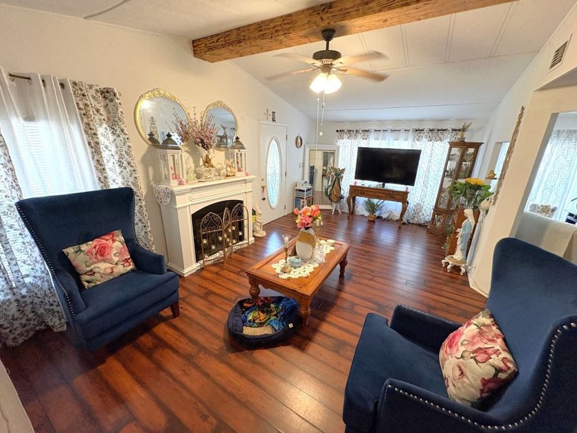 Welcome to Clover Leaf Farms a 55+ age-qualified active and - photo 10