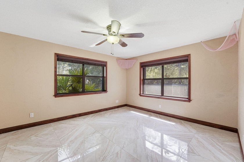 Exceptional 6-bedroom, 5-bath estate in the highly desirable - photo 17