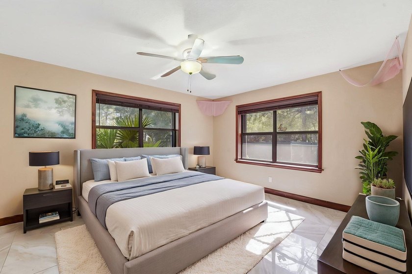 Exceptional 6-bedroom, 5-bath estate in the highly desirable - photo 18