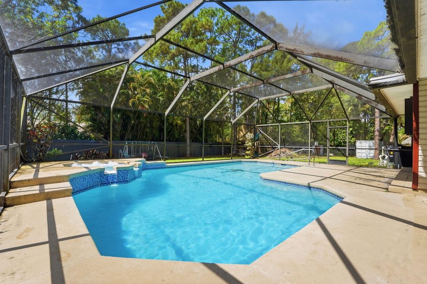 Exceptional 6-bedroom, 5-bath estate in the highly desirable - photo 25